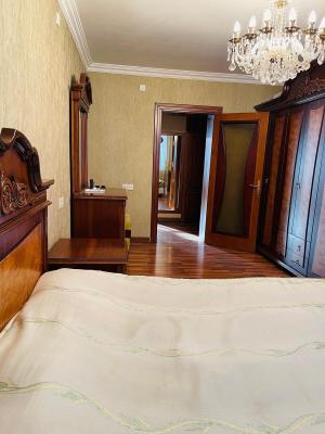 Gəncə, köhnə tikili 4 otaqlı, satılır, 94 m²  