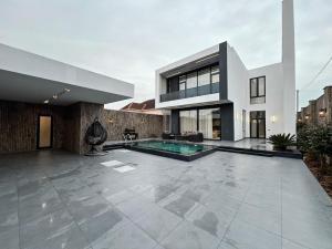 Bakı, həyət evi 4 otaqlı, satılır, 250 m² , 4 sot , Xəzər rayonu, Mərdəkan