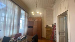Bakı, köhnə tikili 4 otaqlı, satılır, 110 m²  , Səbail rayonu