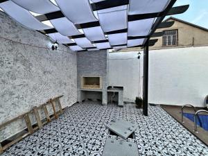 Bakı, bağ/həyət evi 4 otaqlı, satılır, 140 m² , 2.5 sot , Xəzər rayonu, Buzovna