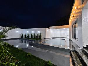 Bakı, bağ/həyət evi 4 otaqlı, satılır, 160 m² , 4 sot , Xəzər rayonu, Şüvəlan