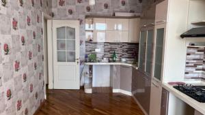 Xırdalan, yeni tikili 3 otaqlı, satılır, 100 m²  