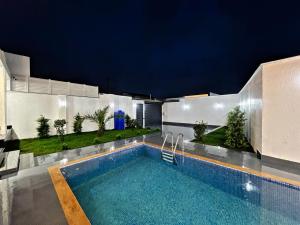 Bakı, bağ/həyət evi 4 otaqlı, satılır, 160 m² , 4 sot , Xəzər rayonu, Şüvəlan