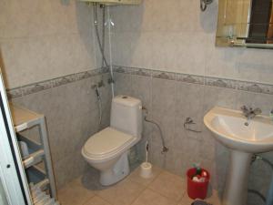 Bakı, köhnə tikili 2 otaqlı, kirayə, 65 m²  , Səbail rayonu