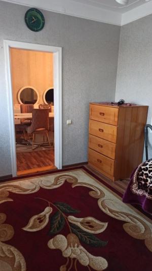 Bakı, köhnə tikili 3 otaqlı, satılır, 74 m²  , Binəqədi rayonu, 9-cu mikrorayon