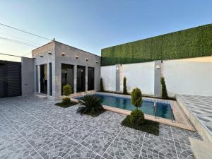 Bakı, həyət evi 4 otaqlı, satılır, 270 m² , 3 sot , Xəzər rayonu, Şüvəlan