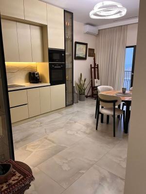 Bakı, yeni tikili 3 otaqlı, satılır, 92 m²  , Xətai rayonu, Ağ şəhər