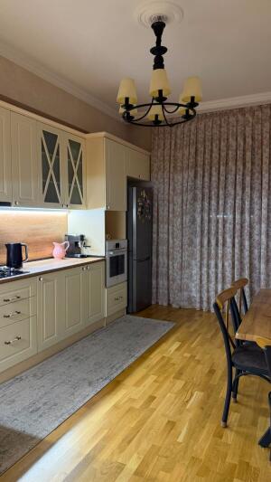 Bakı, yeni tikili 3 otaqlı, satılır, 120 m²  , Səbail rayonu, Bayıl qəs.