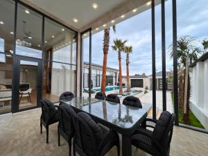Bakı, həyət evi 4 otaqlı, satılır, 220 m² , 6 sot , Xəzər rayonu, Mərdəkan