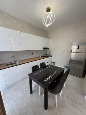 Bakı, həyət evi 4 otaqlı, satılır, 130 m² , 2.5 sot , Xəzər rayonu, Şüvəlan