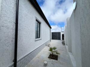 Bakı, bağ evi , satılır, 130 m² , 2.6 sot , Xəzər rayonu, Şüvəlan