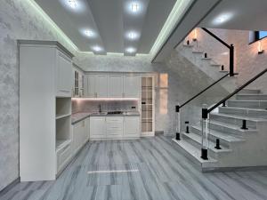 Bakı, həyət evi 4 otaqlı, satılır, 200 m² , 2.5 sot , Xəzər rayonu, Mərdəkan