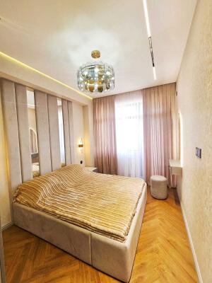 Bakı, yeni tikili 2 otaqlı, satılır, 52 m²  , Nizami rayonu, 8-ci kilometr