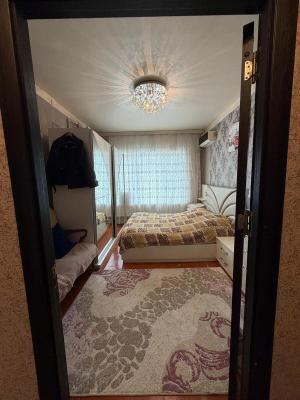 Bakı, köhnə tikili 3 otaqlı, satılır, 65 m²  , Nizami rayonu, 8-ci kilometr