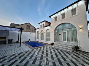 Bakı, bağ/həyət evi 4 otaqlı, satılır, 140 m² , 2.5 sot , Xəzər rayonu, Binə qəs.