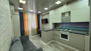 Bakı, yeni tikili 3 otaqlı, satılır, 100 m²  , Yasamal rayonu, Yasamal qəs.