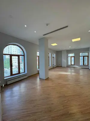 5 комната офис, арендовать, 202 m², Бакы, Нәсими рајону