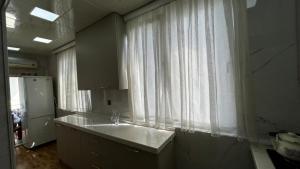 Bakı, köhnə tikili 3 otaqlı, satılır, 70 m²  , Nərimanov rayonu