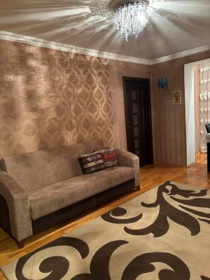 Sumqayıt, köhnə tikili 2 otaqlı, satılır, 50 m²  , Sumqayıt şəh.