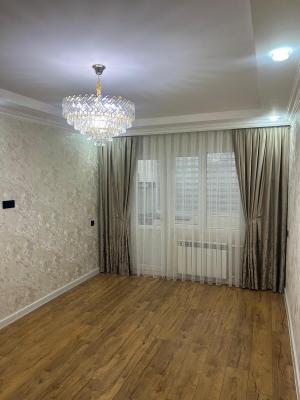 Bakı, köhnə tikili 3 otaqlı, satılır, 65 m²  , Binəqədi rayonu, 9-cu mikrorayon