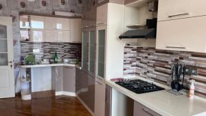 Xırdalan, yeni tikili 3 otaqlı, satılır, 100 m²  