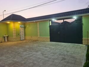 Bakı, həyət evi 4 otaqlı, satılır, 130 m² , 2.5 sot , Suraxanı rayonu, Hövsan qəs.