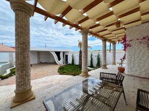 Bakı, həyət evi 4 otaqlı, satılır, 200 m² , 6 sot , Xəzər rayonu, Mərdəkan