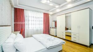 Bakı, yeni tikili 3 otaqlı, kirayə, 135 m²  , Yasamal rayonu, Yeni Yasamal qəs.