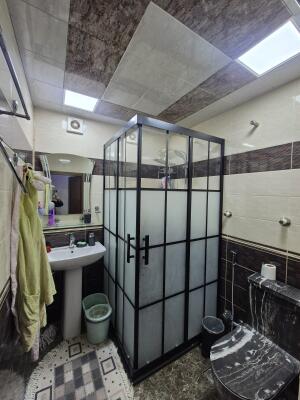 Bakı, köhnə tikili 3 otaqlı, satılır, 65 m²  , Sabunçu rayonu, Bakıxanov qəs.