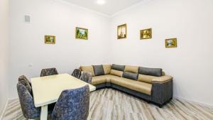 Bakı, köhnə tikili 2 otaqlı, satılır, 60 m²  , Səbail rayonu