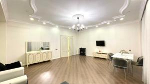 Bakı, yeni tikili 3 otaqlı, satılır, 145 m²  , Nərimanov rayonu