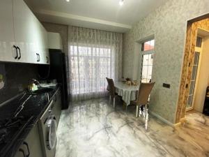 Bakı, bağ/həyət evi 5 otaqlı, satılır, 180 m² , 3.2 sot , Xəzər rayonu, Şüvəlan