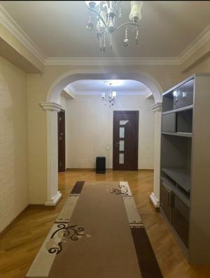 Bakı, yeni tikili 4 otaqlı, satılır, 180 m²  , Nəsimi rayonu