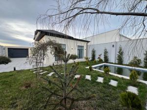 Bakı, həyət evi 4 otaqlı, satılır, 190 m² , 4 sot , Xəzər rayonu, Mərdəkan