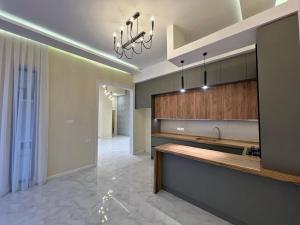 Bakı, bağ/həyət evi 4 otaqlı, satılır, 190 m² , 5 sot , Xəzər rayonu, Şüvəlan