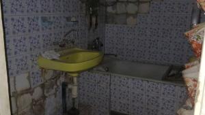 Bakı, köhnə tikili 3 otaqlı, satılır, 64 m²  , Binəqədi rayonu, 9-cu mikrorayon