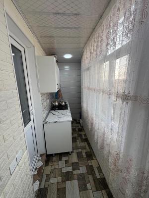 Bakı, köhnə tikili 1 otaqlı, satılır, 40 m²  , Suraxanı rayonu, Qaraçuxur qəs.
