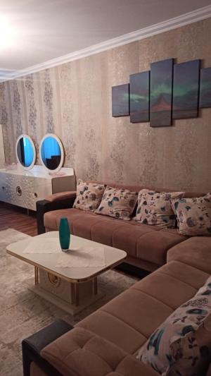 Bakı, köhnə tikili 3 otaqlı, satılır, 74 m²  , Binəqədi rayonu, 9-cu mikrorayon