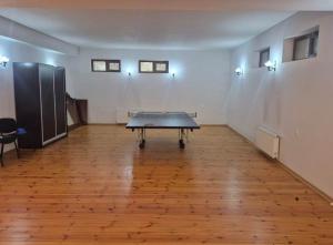 Bakı, həyət evi 7 otaqlı, satılır, 850 m² , 20 sot , Səbail rayonu, Badamdar qəs.