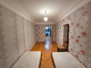 Bakı, köhnə tikili 2 otaqlı, kirayə, 65 m²  , Yasamal rayonu