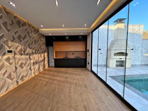 Bakı, bağ/həyət evi 4 otaqlı, satılır, 170 m² , 4 sot , Xəzər rayonu, Şüvəlan