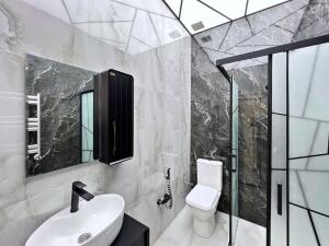 Bakı, bağ evi , satılır, 140 m² , 3 sot , Xəzər rayonu, Şüvəlan