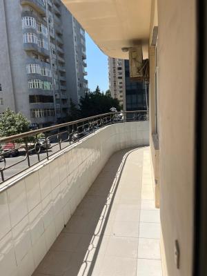 Bakı, yeni tikili 3 otaqlı, satılır, 128 m²  , Nəsimi rayonu, 5-ci mikrorayon
