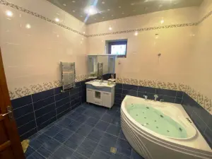 5 otaqlı bağ/həyət evi, satılır, 300 m², 7 sot, Bakı, Xəzər rayonu, Buzovna