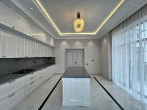Bakı, həyət evi 4 otaqlı, satılır, 220 m² , 5.1 sot , Xəzər rayonu, Mərdəkan