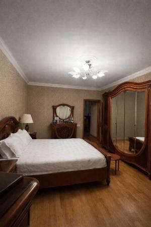 Bakı, yeni tikili 4 otaqlı, satılır, 150 m²  , Nəsimi rayonu, 3-cü mikrorayon