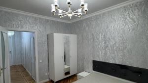Bakı, köhnə tikili 2 otaqlı, satılır, 60 m²  , Nizami rayonu, 8-ci kilometr