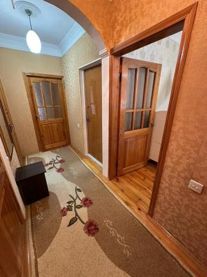 Bakı, köhnə tikili 3 otaqlı, satılır, 65 m²  , Xətai rayonu, H.Aslanov qəs.
