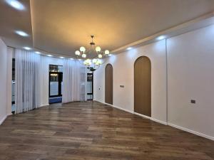 Bakı, bağ/həyət evi 5 otaqlı, satılır, 210 m² , 2.5 sot , Xəzər rayonu, Buzovna