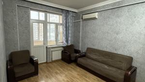 Bakı, yeni tikili 2 otaqlı, kirayə, 60 m²  , Binəqədi rayonu, 7-ci mikrorayon